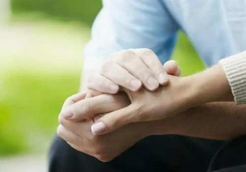 宁波出轨取证：提起民事诉讼由原告举证吗